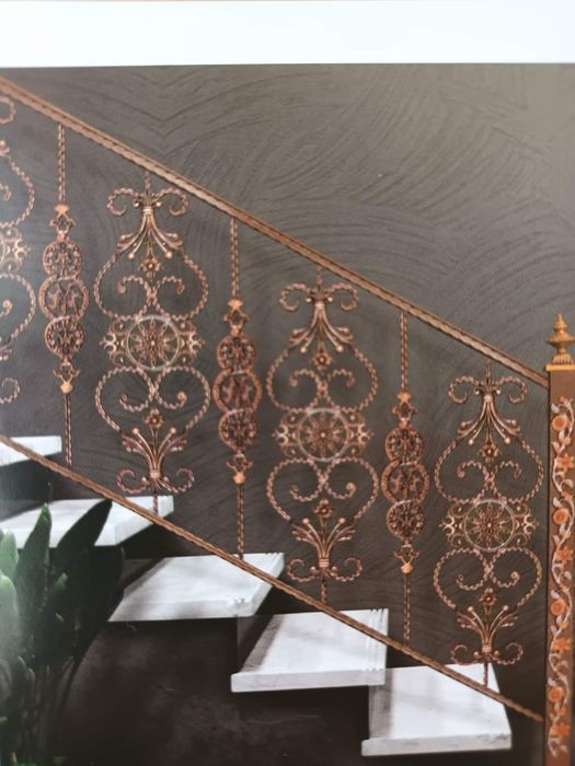 Porți, garduri și balcoane din fier forjat