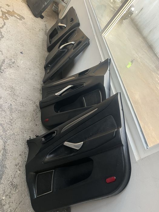 Iterior piele scaune fete de usi! Ford mondeo mk4 fab 2010 break