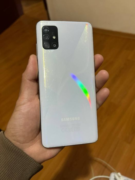 Samsung A 51 срочно