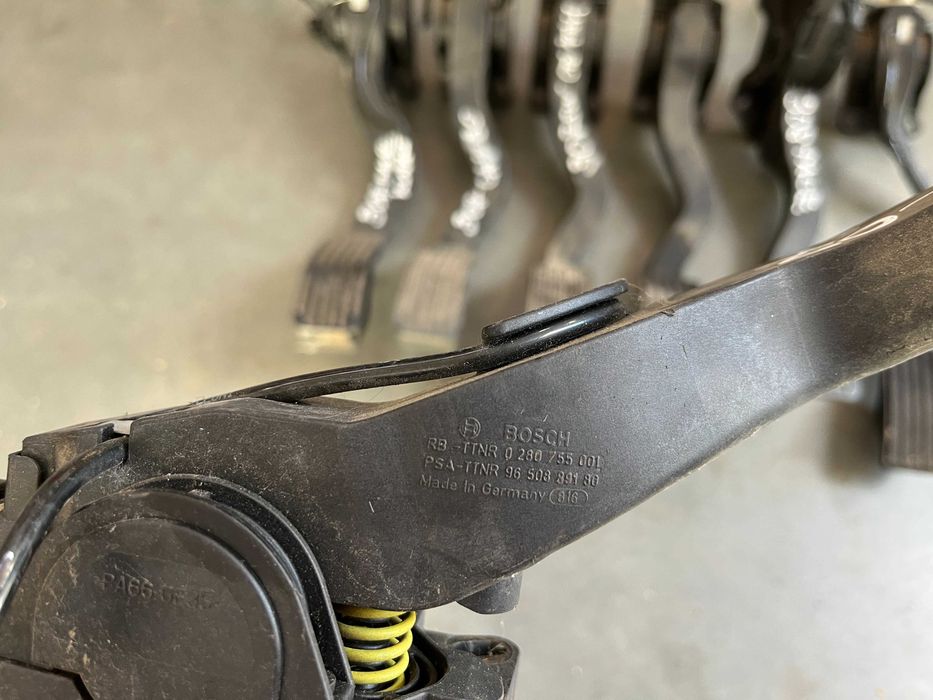 Педал на газта за 207 Peugeot 307 Пежо 308 pejo 407