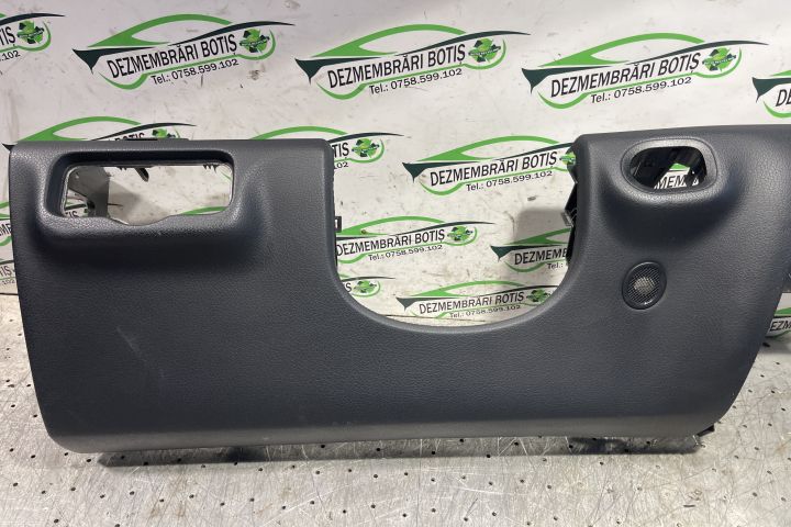 Plansa bord inferioara Mercedes-Benz GLE prima generatie (C167)