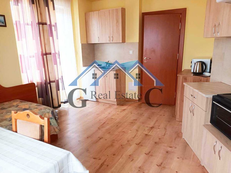 Двустаен апартамент под наем 410 евро, Св.Св. Константин и Елена