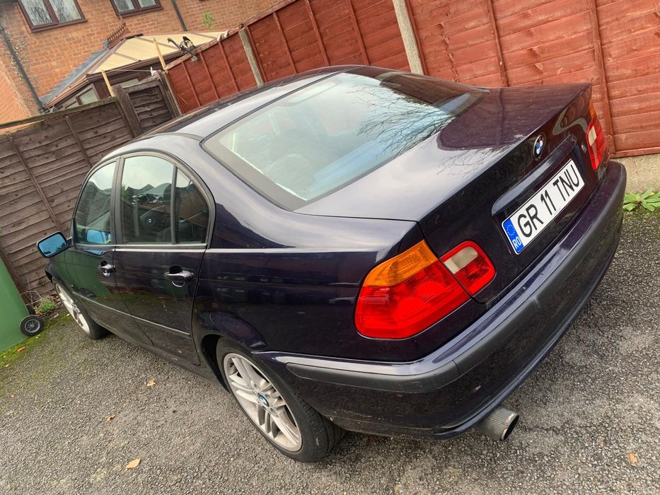 BMW E46 316i stare excelenta vând/schimb