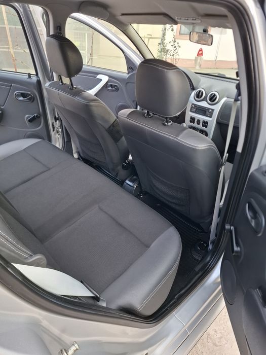 Dacia Sandero//98 mii km//1.6 Benzină/An 2013/Euro 5