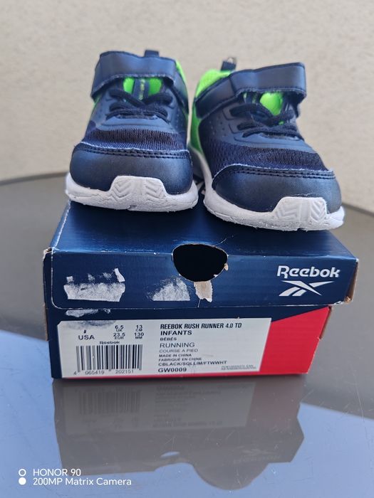 Adidași Reebok mărimea 23.5