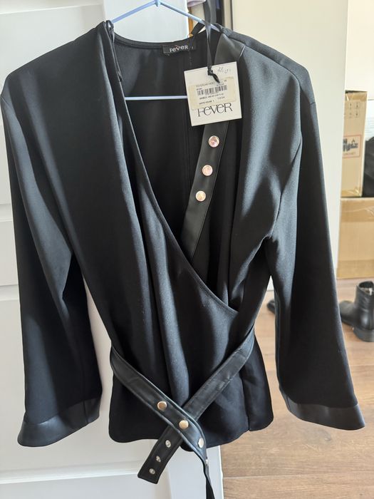 Свитер женский блуза