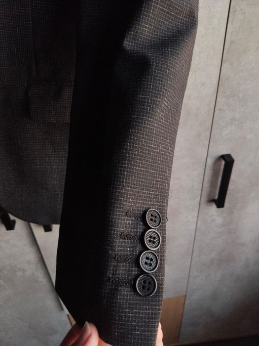 Продам мужской костюм