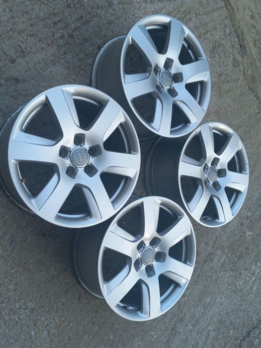 17"Ауди Оригинални  A3 А4 А6 А8 Q3 Q5 8ж ет30 66.5ц.о