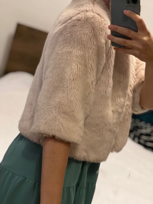 Късо палто S размер