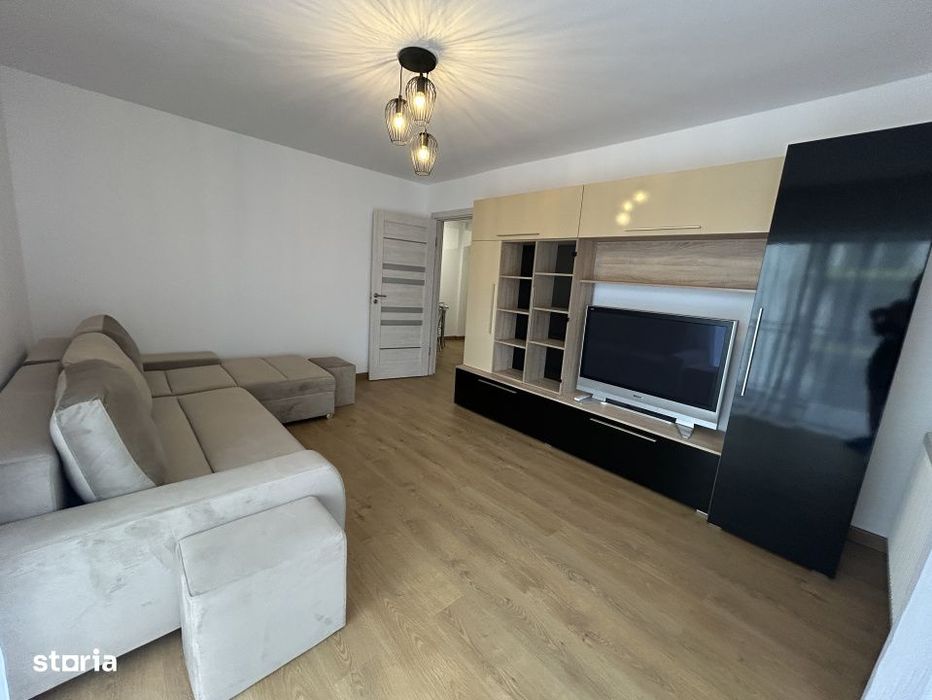 Apartament 2 camere decomandat , 56 mp , zona Porii ,