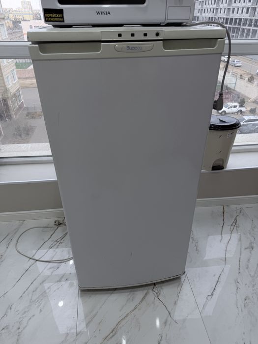 Холодилник сатылады