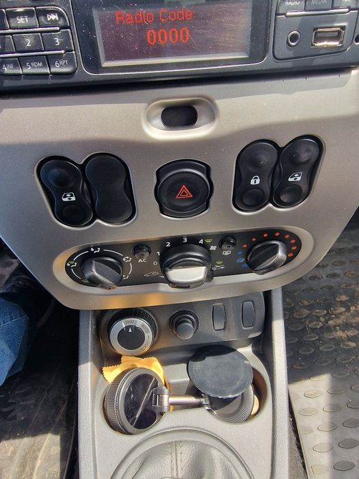 DACIA Duster 2023 — imagine 4