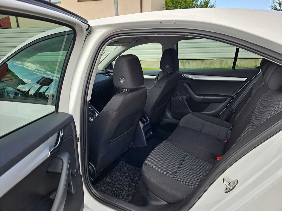 Skoda Octavia 2016  1.2 TSI