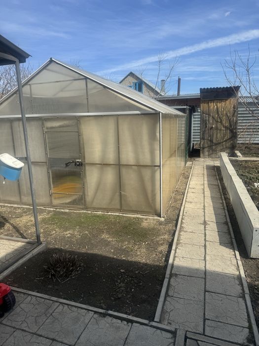 Продам дом в Киевском