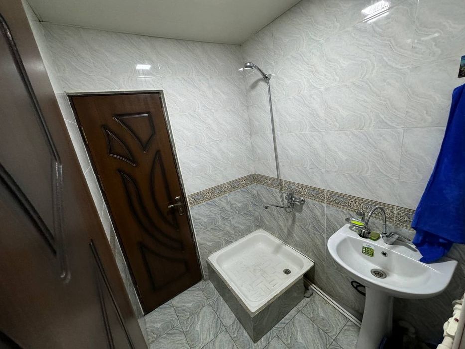 Аренда Офис помещения на Чиланзарский район Первая линия 85кв
Аренда