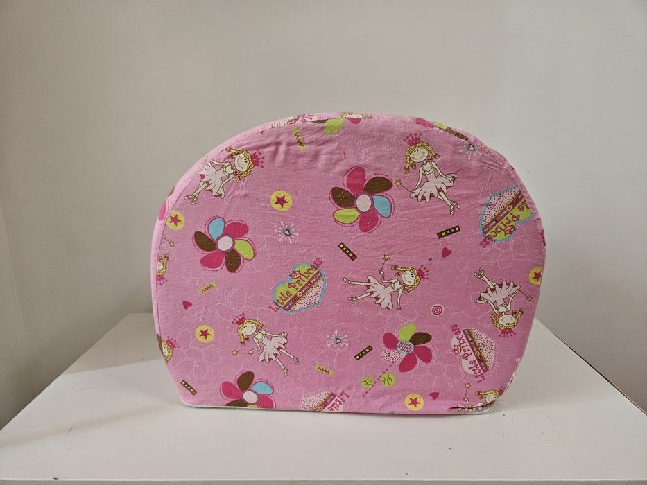 Кресло для девочки 
Ширина