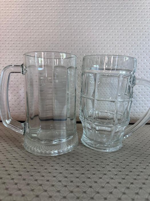 Пивные кружки...