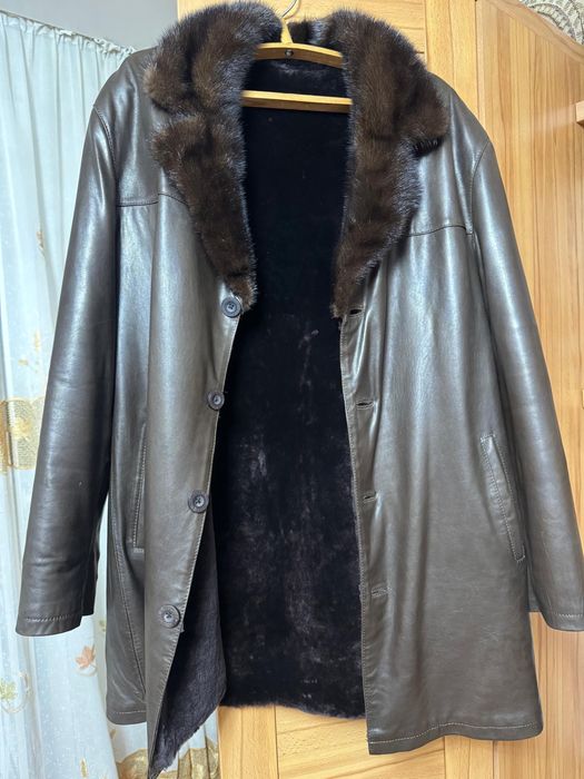 Продам мужскую дубленку