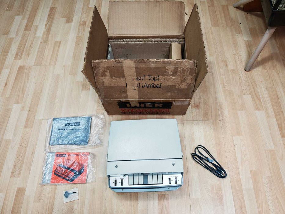 Magnetofon UHER universal 5000