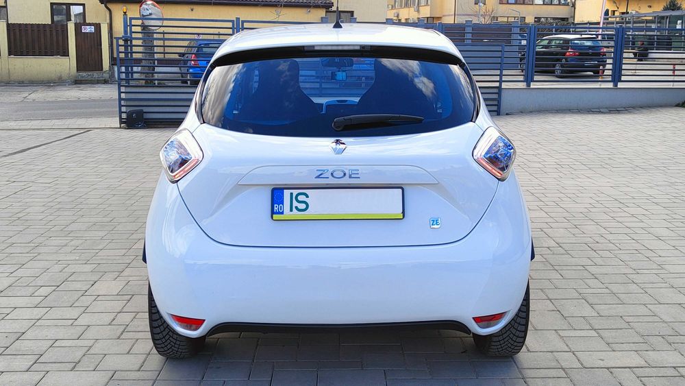 Renault ZOE full electric an fab.2016 -52.000 km impecabil interior exterior