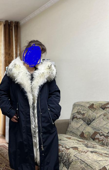 Пихора черного цвета, воротник писец