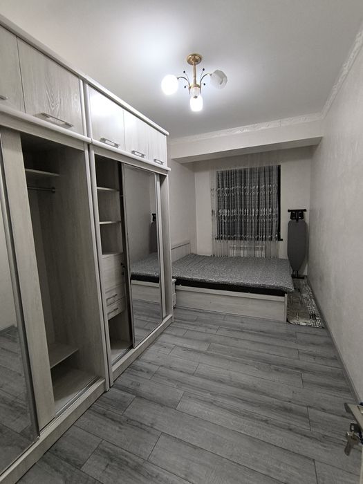 Продается квартира в самом центре Янгиюля (новостройка).