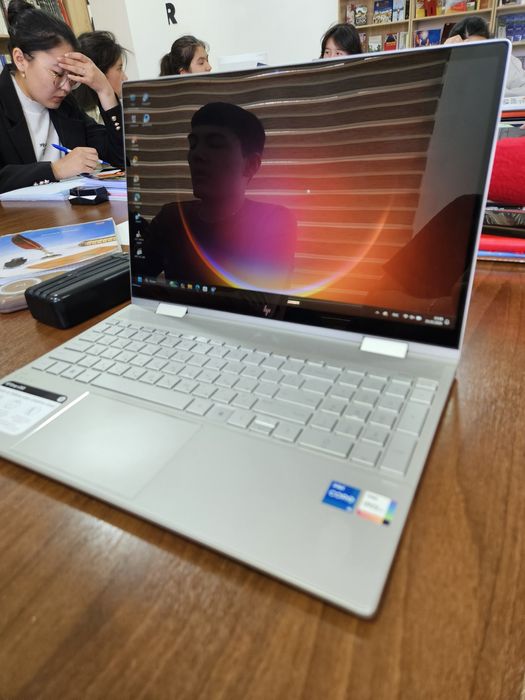 Hp envy x360 8/512