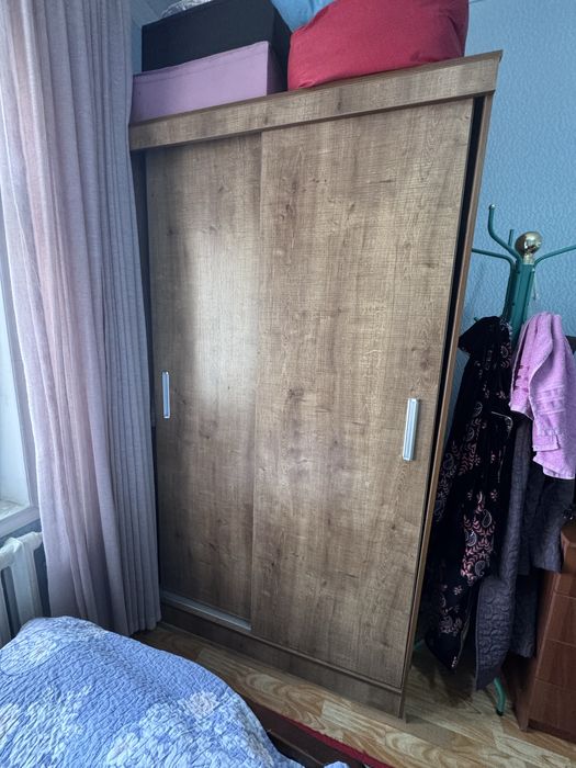 Продается шкаф купе