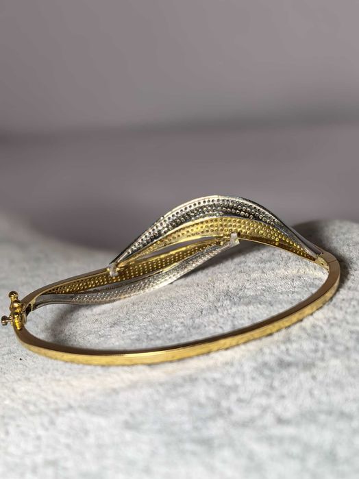 Brățară fixă aur alb și galben 14K cu pietricele, 10,55 g – nouă