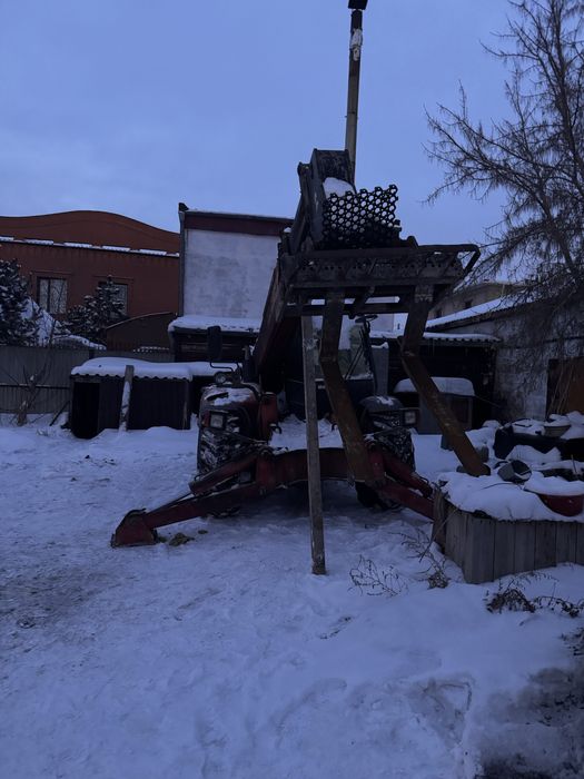 Продам телескопический погрузчик Маниту