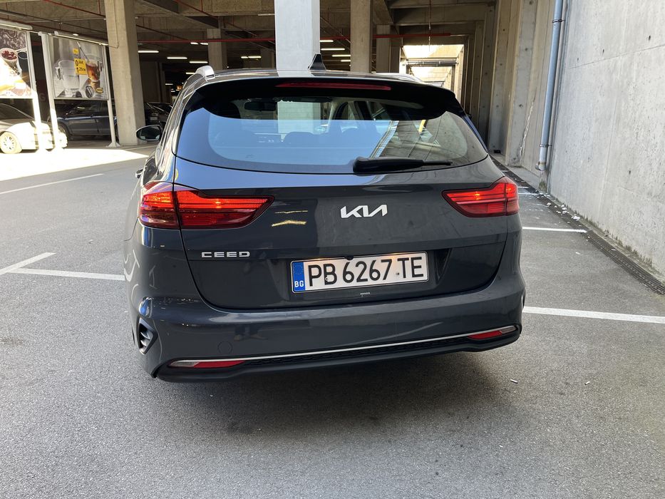 Kia Ceed Sportswagon 2022 г. 120 кс. ТОП!