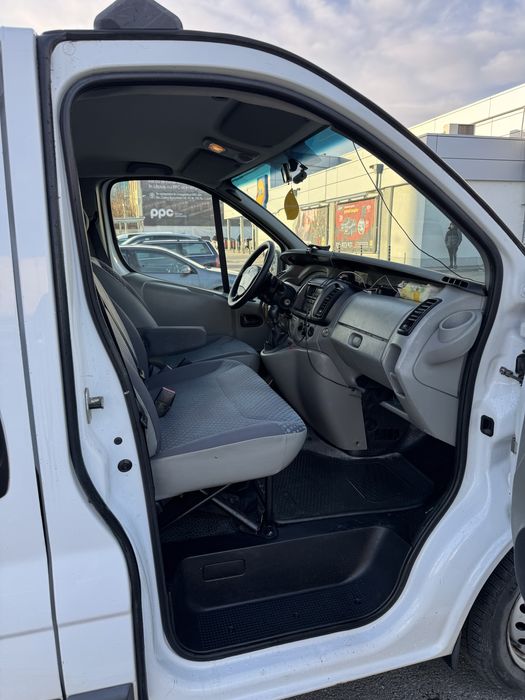 Renault trafic 2.0 dci, an 2008