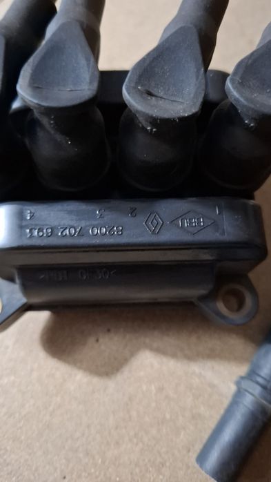 Vand Piese logan 1.2