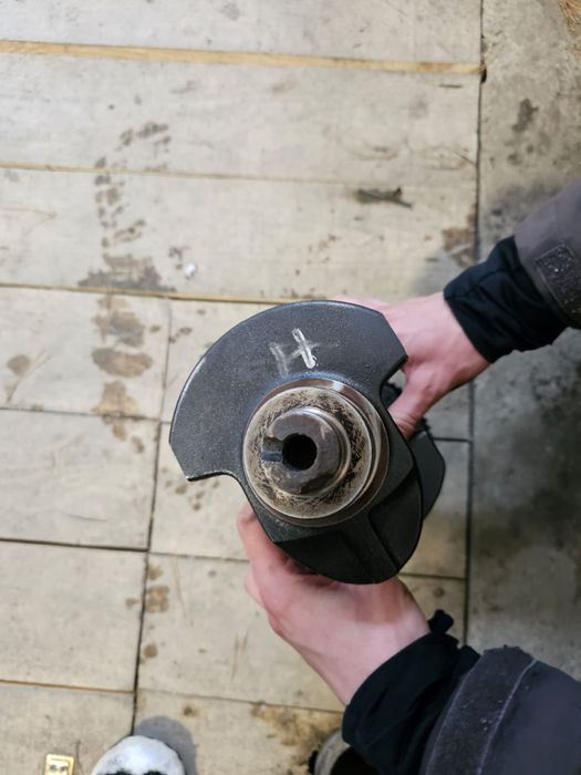 Каленвалы на ауди, пассат