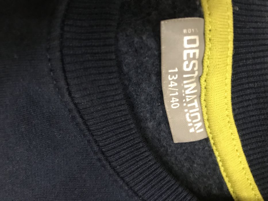 Блузки и дънки за момче