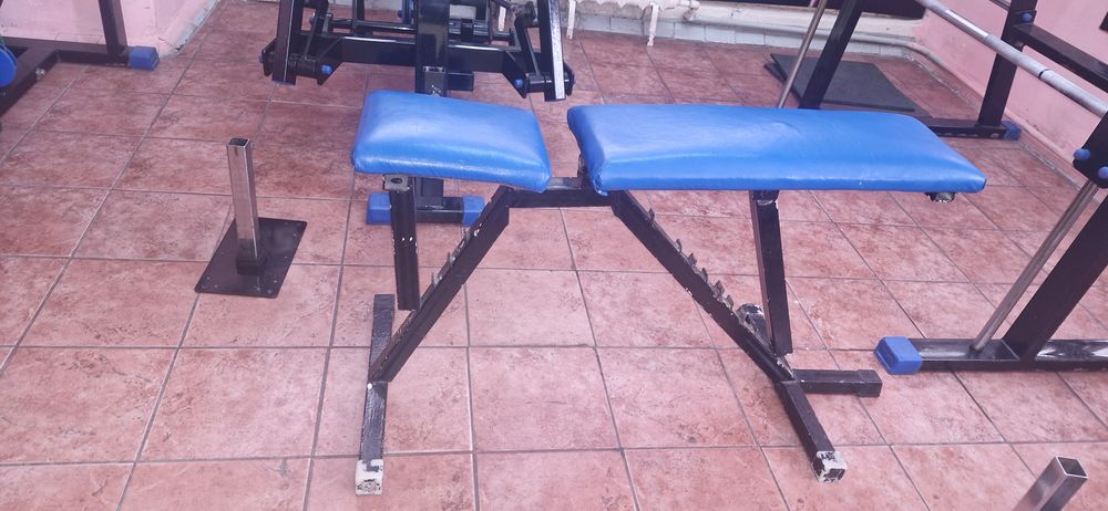 Продаются универсальные скамьи для  фитнес  или дома