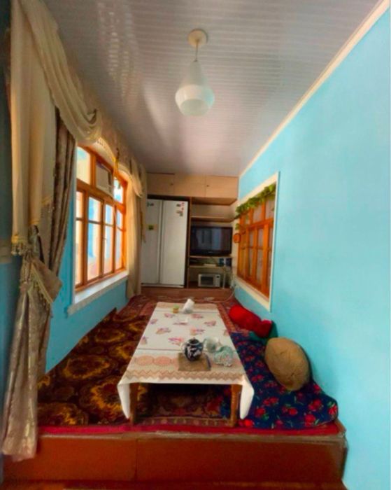 Сергелийский р-н Куйлюк 6  4/1/5 раздельная 102 м2 вдоль дороги