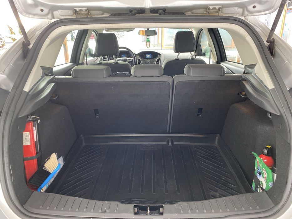 Ford Focus 2011 / 1.6