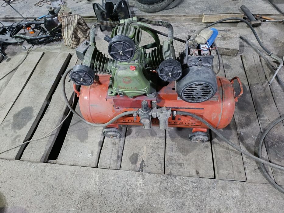 Продам компрессор