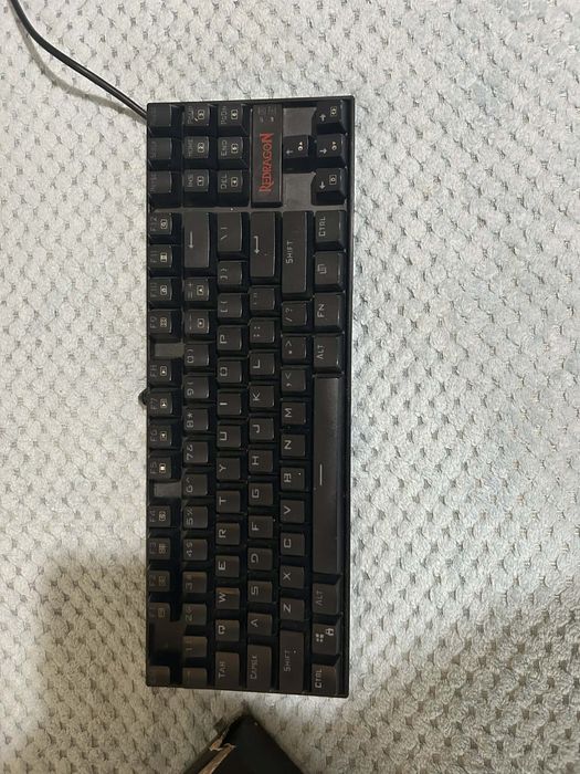 tastatura mechanica redragon k552 blue switch