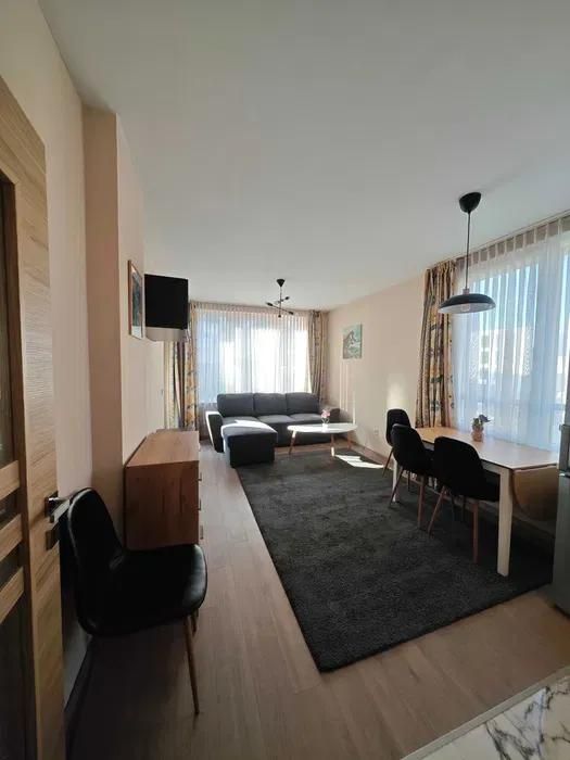 Двустаен апартамент в ж.к. Малинова долина.