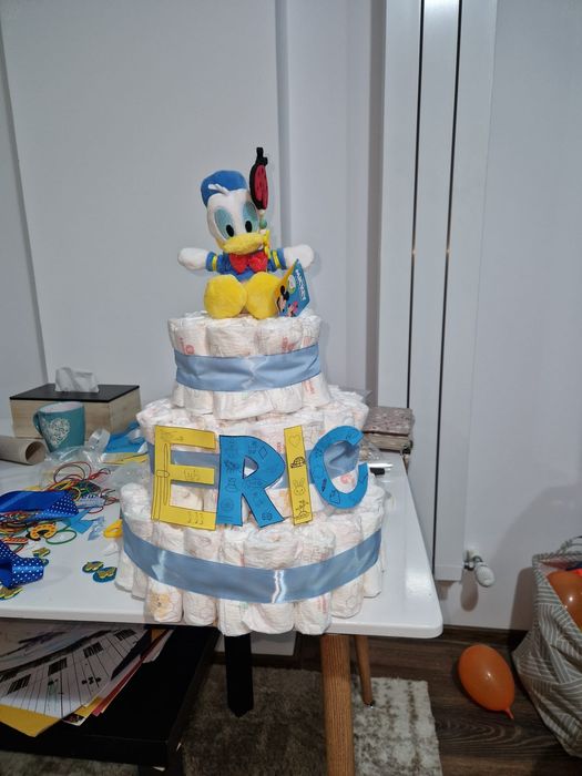 Tort decorativ din pampers