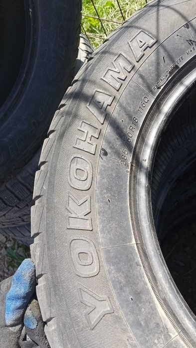 Продам шины 285/60R18