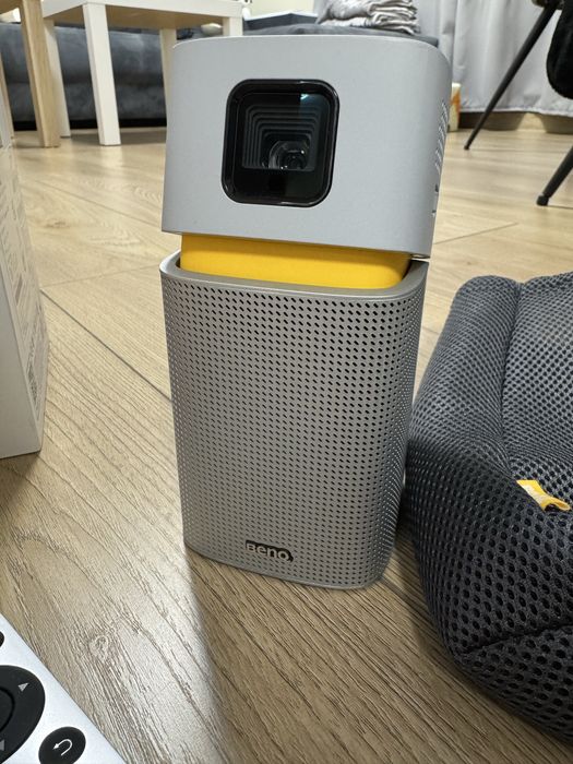 BENQ GV1 мини проектор