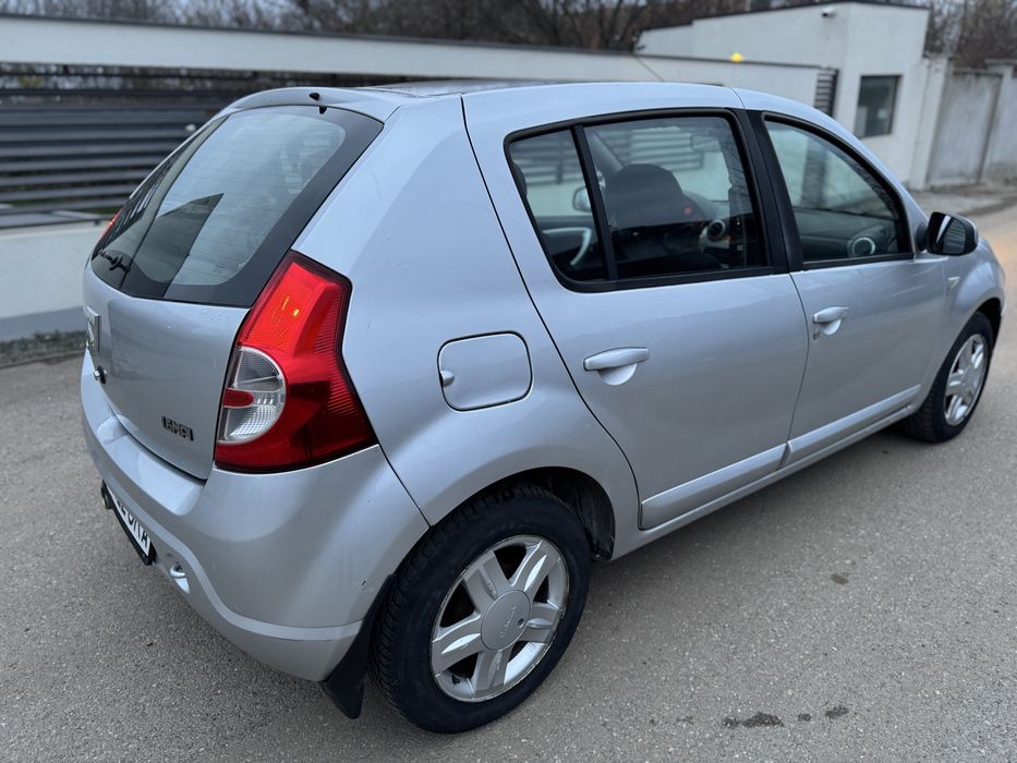 Dacia Sandero 2009 1.6 Benzina cu GPL valabilitate 5 ani
