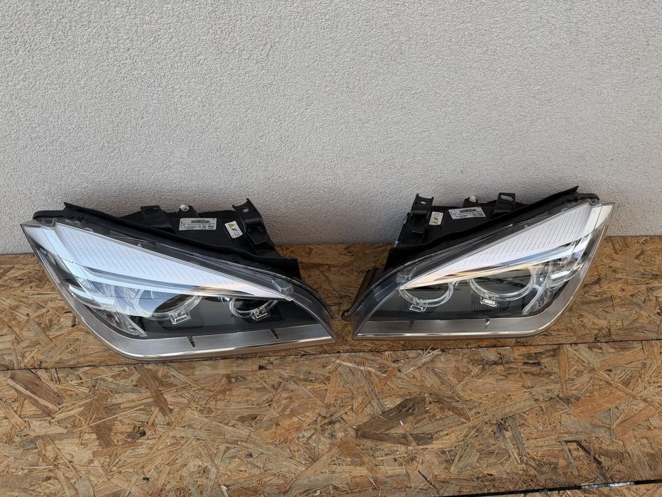 SET Far stanga dreapta BMW X1 E84 LCI Facelift Xenon + LED Originale