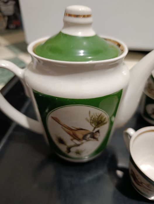 Продам сервиз для кофе