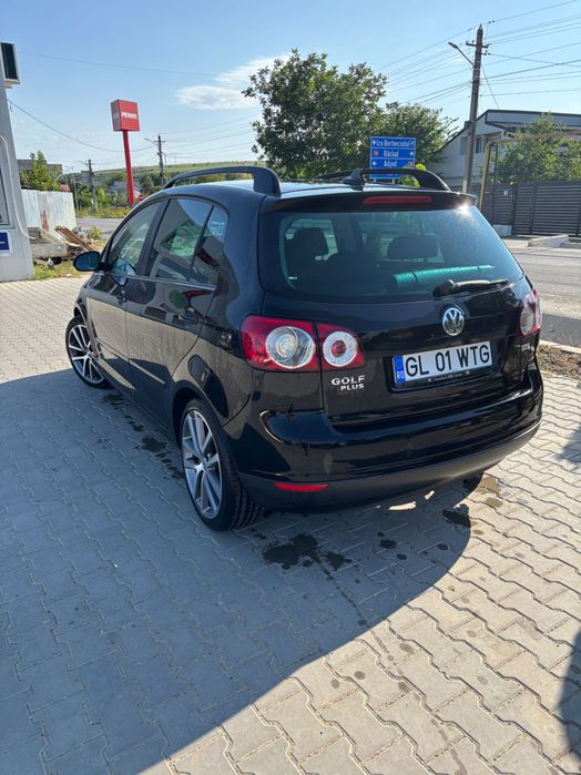 De vânzare Golf 5 Plus