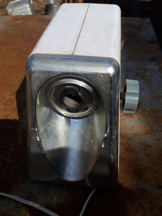 Продам электромотор для мясорубки