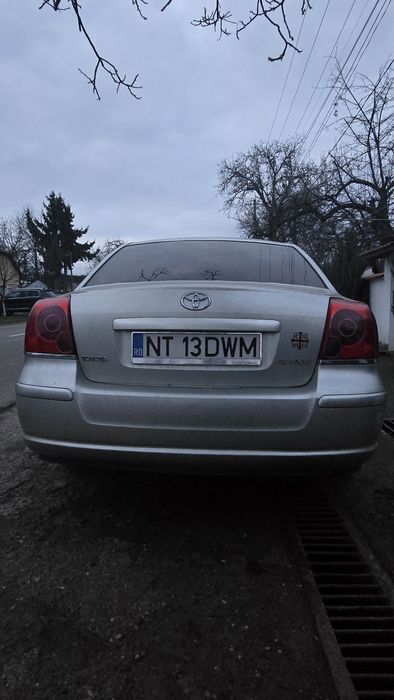 Toyota Avensis 2004